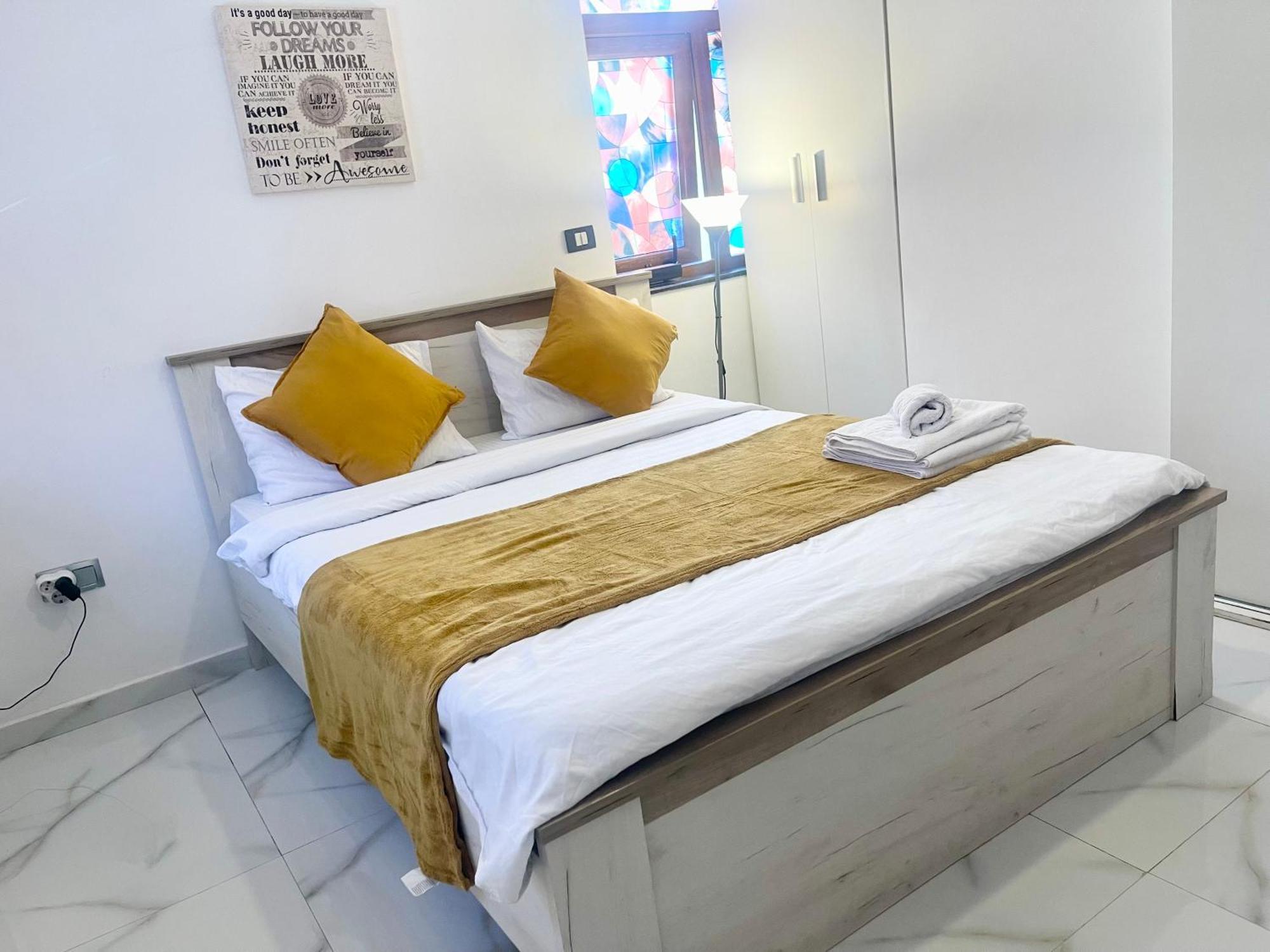 White Studio بوخارست المظهر الخارجي الصورة